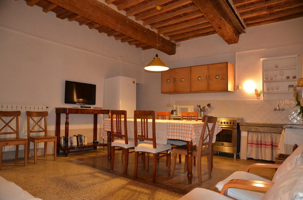 Agriturismo Le Murelle لوكا المظهر الخارجي الصورة