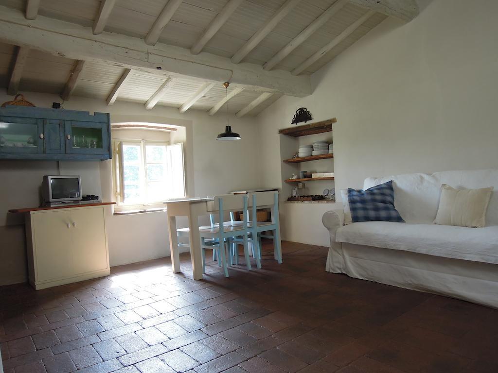 Agriturismo Le Murelle لوكا الغرفة الصورة