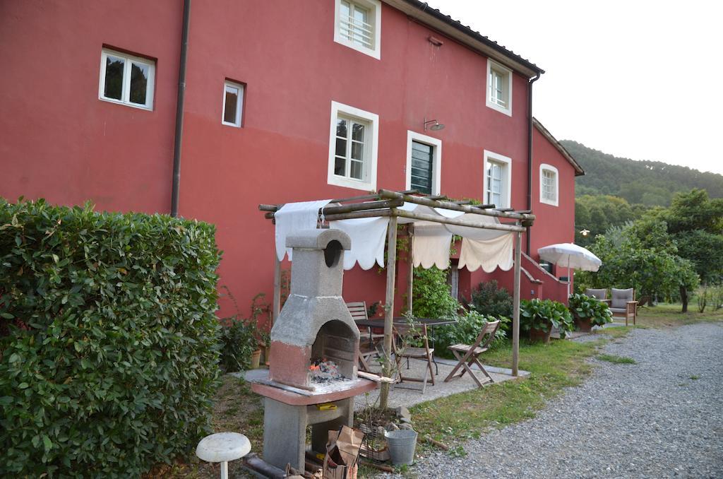 Agriturismo Le Murelle لوكا الغرفة الصورة